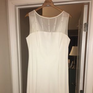 Beautiful White “Jones New York” Dress